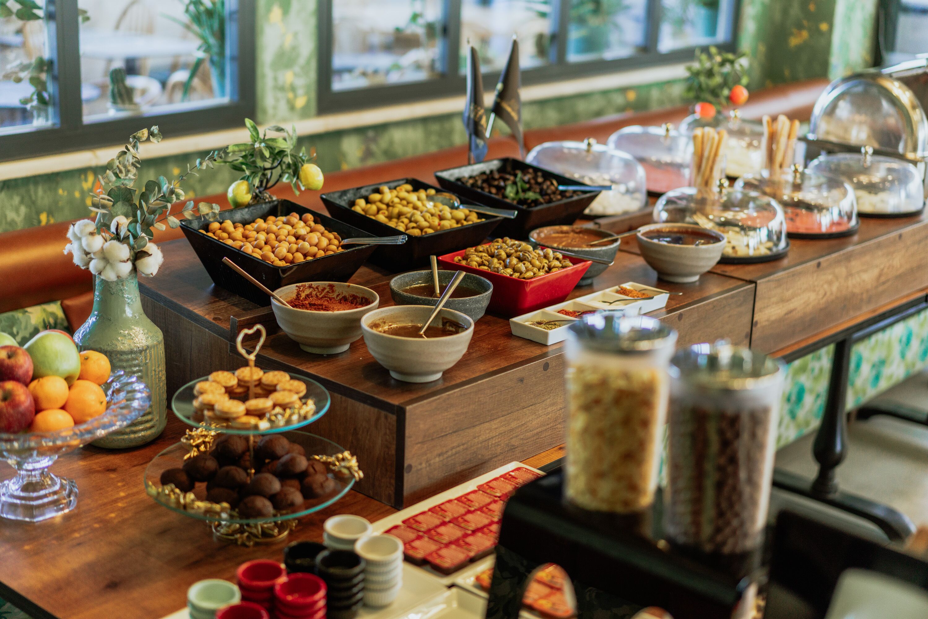 daily buffet breakfast (eur 10 per person)
