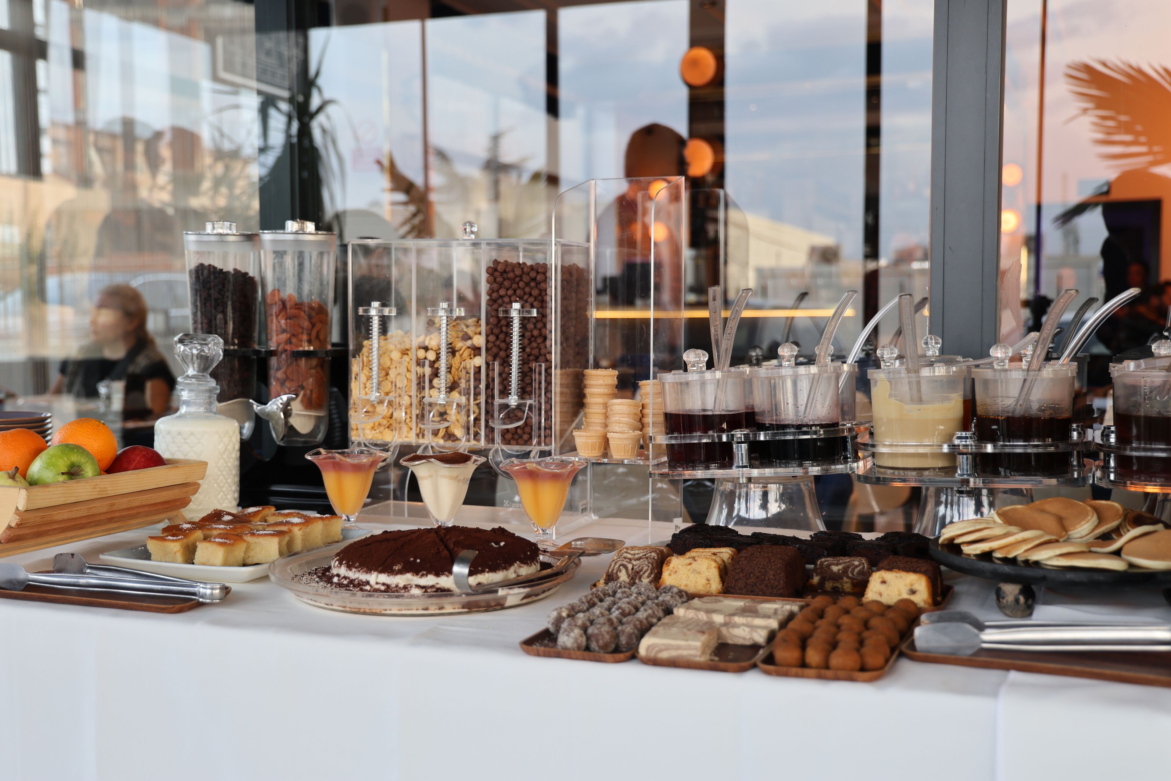 Daily buffet breakfast (EUR 10 per person)