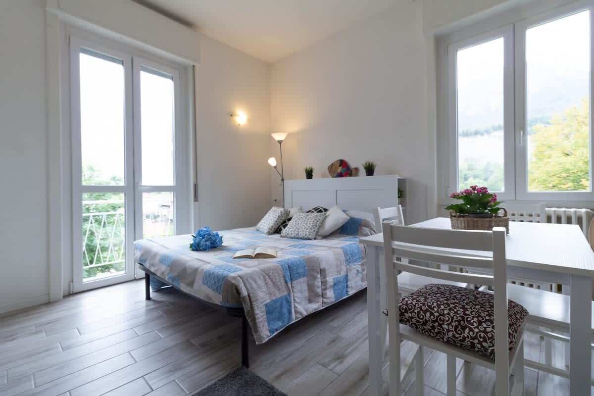 Wifi gratis y ropa de cama