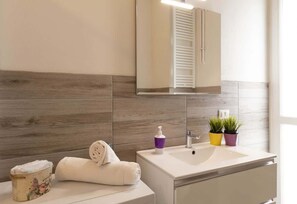 Dusche, Haartrockner