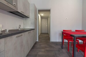 Dining - Appartamento Papavero - Affitti Brevi Italia (Lecco)