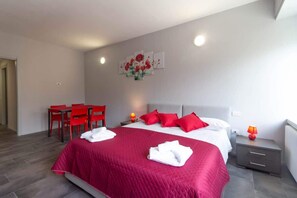 Iron/ironing board, free WiFi, bed sheets - Appartamento Papavero - Affitti Brevi Italia (Lecco)