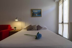 Wifi gratis y ropa de cama