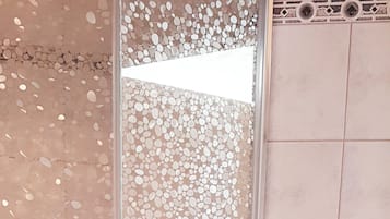 Chambre Double Standard | Salle de bain