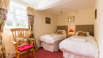 3 chambres, fer et planche Ă repasser, lit parapluie, Wi-Fi gratuit