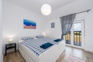 Villa, 2 Bedrooms, Accessible, Private Pool | 2 bedrooms, free cribs/infant beds, bed sheets