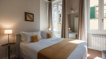 Standard-Doppel- oder -Zweibettzimmer | Hochwertige Bettwaren, Daunenbettdecken