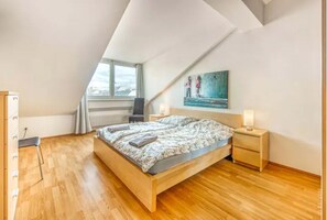 3 quartos, Wi-Fi (sobretaxa), roupa de cama