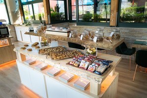 Dagelijks ontbijtbuffet inbegrepen