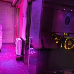 Espace de soins pour les couples, sauna, bain à remous, hammam