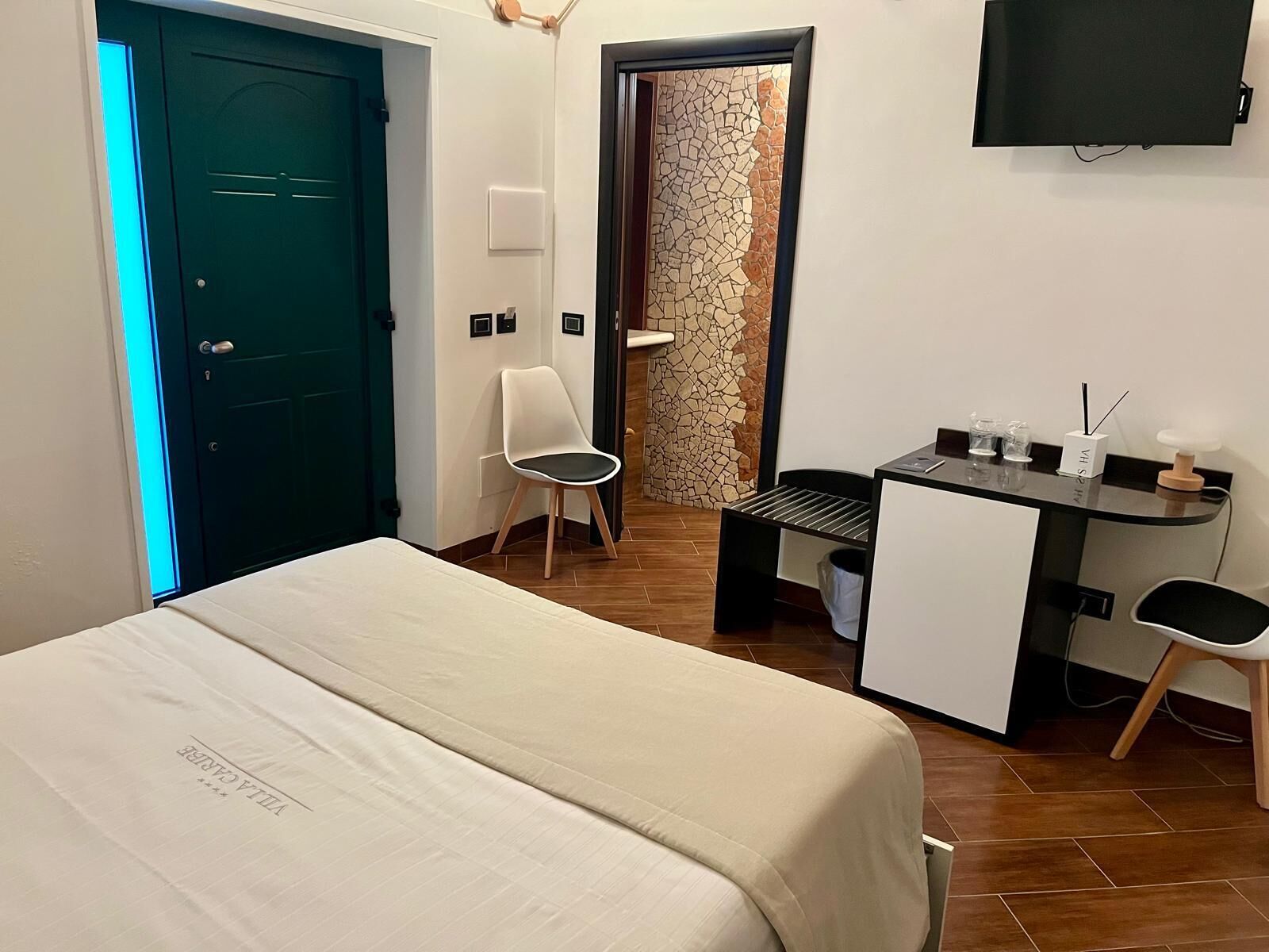 Confort Villa | Hypo-allergenic bedding, minibar, in-room safe, desk