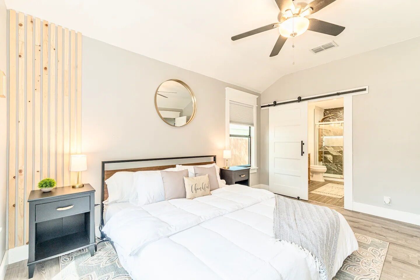 3 bedrooms, in-room safe, desk, iron/ironing board