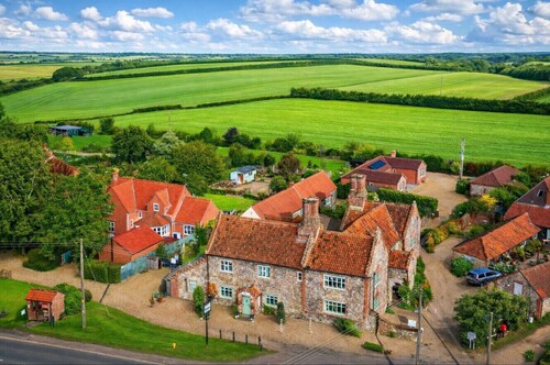 The Green House Hotel Cromer Sleeps 20