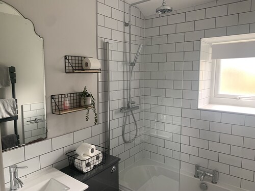 Cosy cottage in the heart of a Yorkshire village