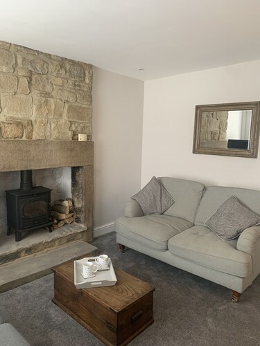 Cosy cottage in the heart of a Yorkshire village