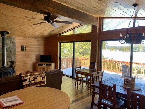 Lakefront Cabin - steps from Adirondack Lake! Walk to Town