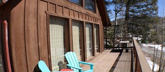 A Frame of Mind - New Property! - Upper Valley - Gas and Wood Fireplace - Washer