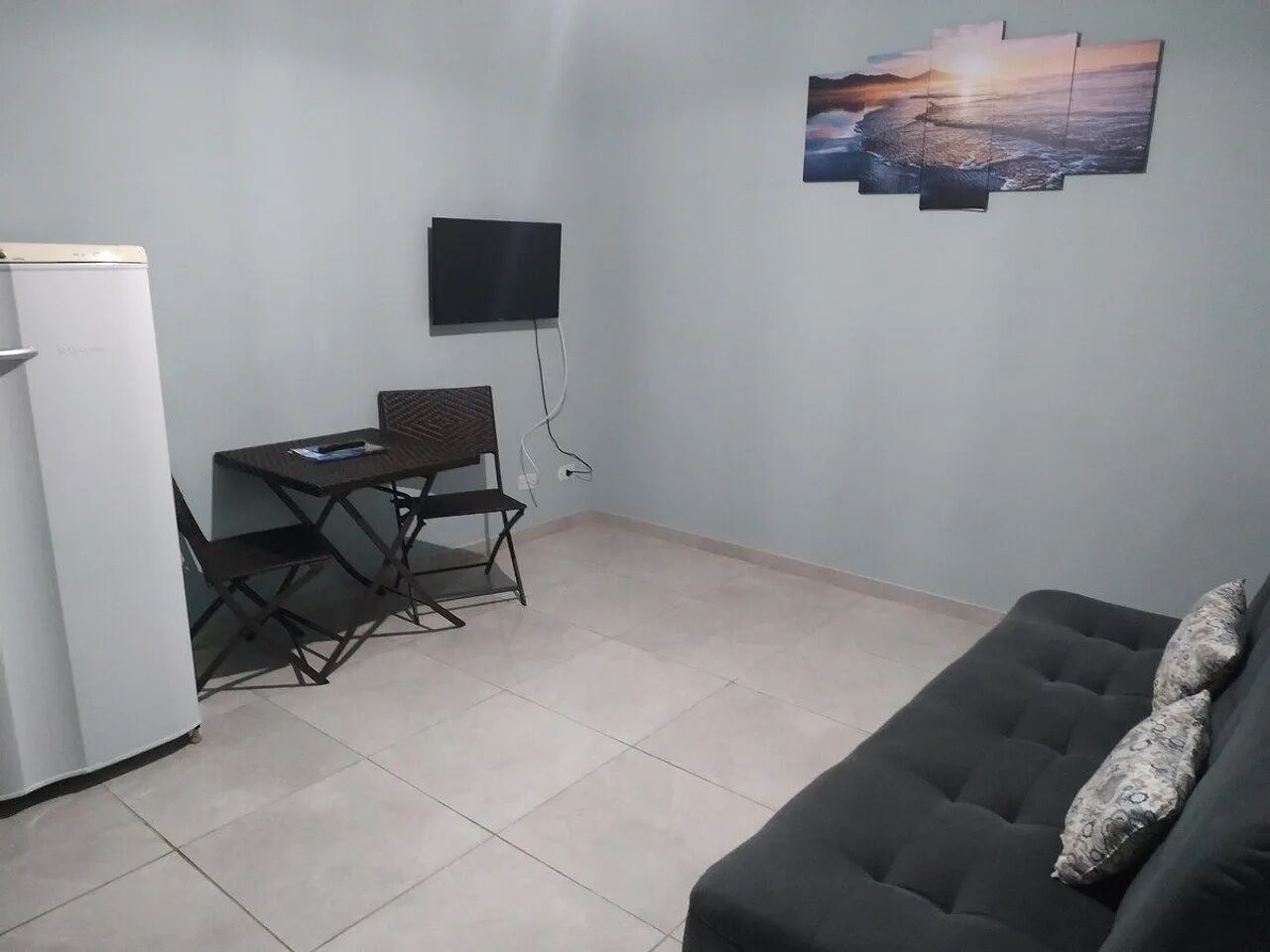TV