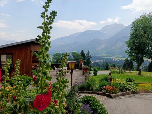 Apartment with mountain views. Newly renovated apartment with terrace and balcony.