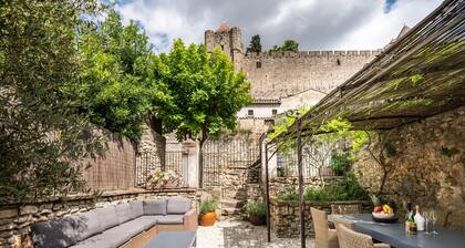 La Maison de La Tour Pinte