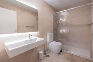 Douche, séchoir à cheveux