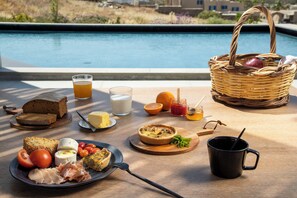 Gratis lokale morgenmadsretter hver dag