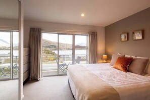 2 bedrooms, premium bedding, iron/ironing board, WiFi