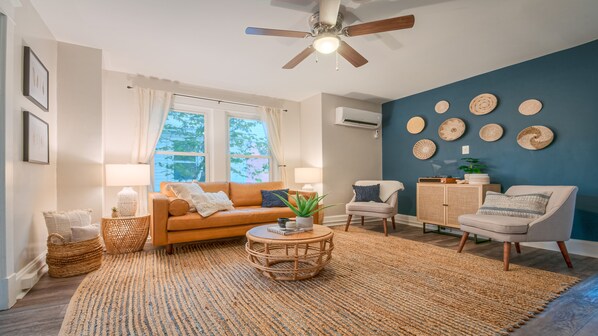 Smart-TV, Stereoanlage