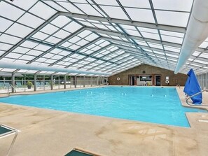 Innenpool, Außenpool