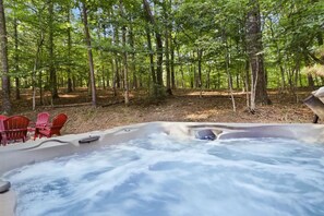 Outdoor spa tub - Family Cabin Fun: Deck Slide, Hot Tub, Fire Pit & Resort Amenities! (Ellijay)