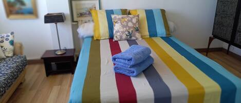 2 soverom, safe på rommet, strykejern/-brett og wi-fi (inkludert)