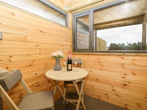 Balcony - Thornhills Lodge (Bridgwater)