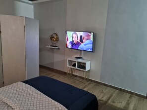 1 camera, Wi-Fi gratuito, lenzuola