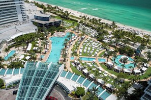 Alberca al aire libre 