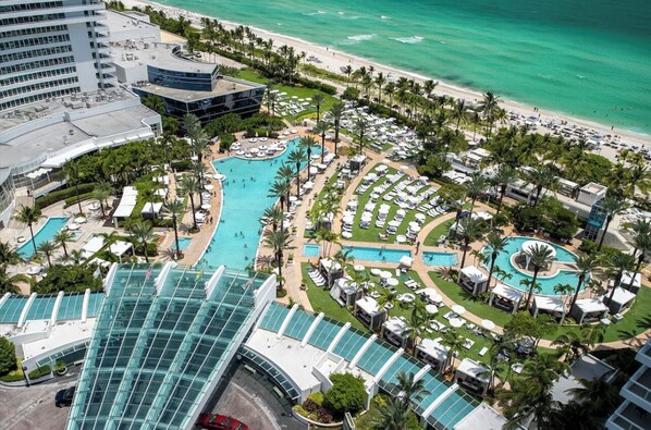 Alberca al aire libre