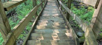 The Goldey House with Private Lake Front Patio