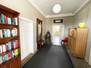 Interior - Former farmhouse with artistic ambience, sauna and whirlpool  (Lenzen (Elbe))