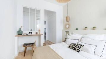 1 habitación, wifi y ropa de cama