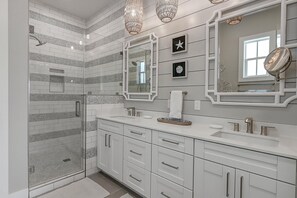 Casa (5 Bedrooms) | Fachada