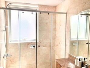 Bathroom - Wonderful Stay in the Heart of Business Bay (Dubai)
