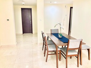 Interior entrance - Wonderful Stay in the Heart of Business Bay (Dubai)
