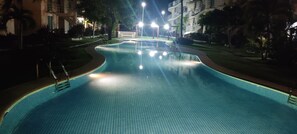 Udendørs pool