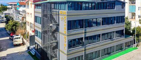 Fachada da propriedade