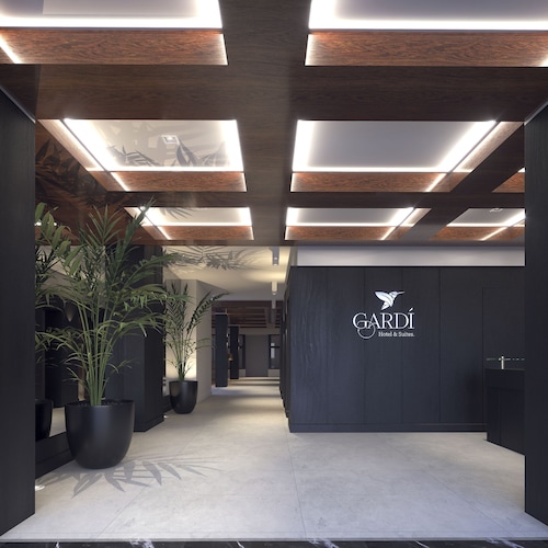 Gardi Hotel & Suites