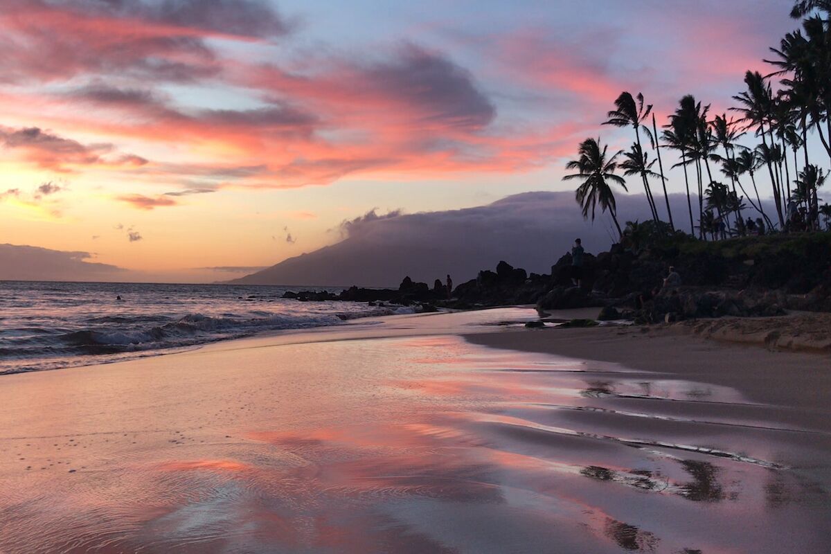 بالقرب من الشاطئ