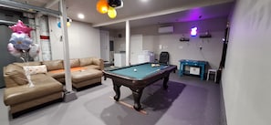 Game room