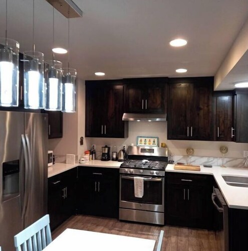 "Cozy Private Home in the Heart of Beaverton "