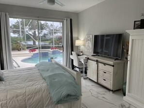 4 bedrooms, WiFi - 4 BEDROOMS FULLY RENOVATED  DREAM VACATION HOUSE (Port St. Lucie)