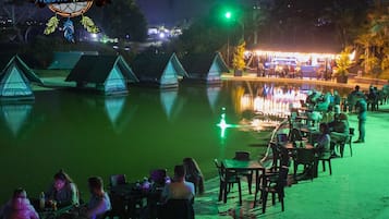 Poolside bar