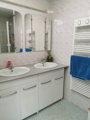 Dusche, Handtücher